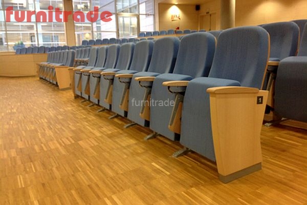 Конференц-кресло Бруселас Акад для аудиторий в зале для конференций